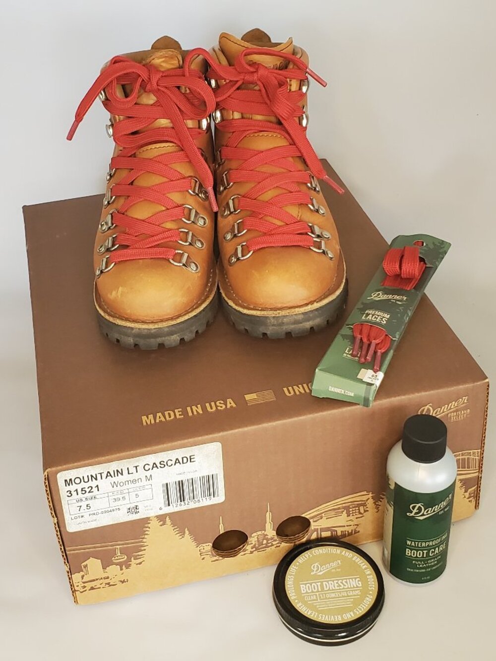 Danner Mountain Light Boot Cascade Size 7.5